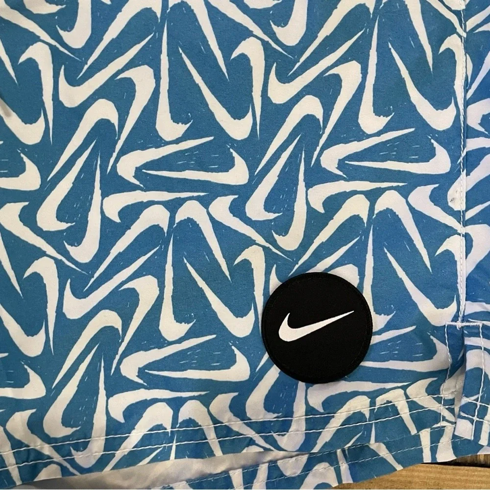Nike Men’s Large Blue‎ Printed Swim Trunks Beach Board Shorts Mesh Lined